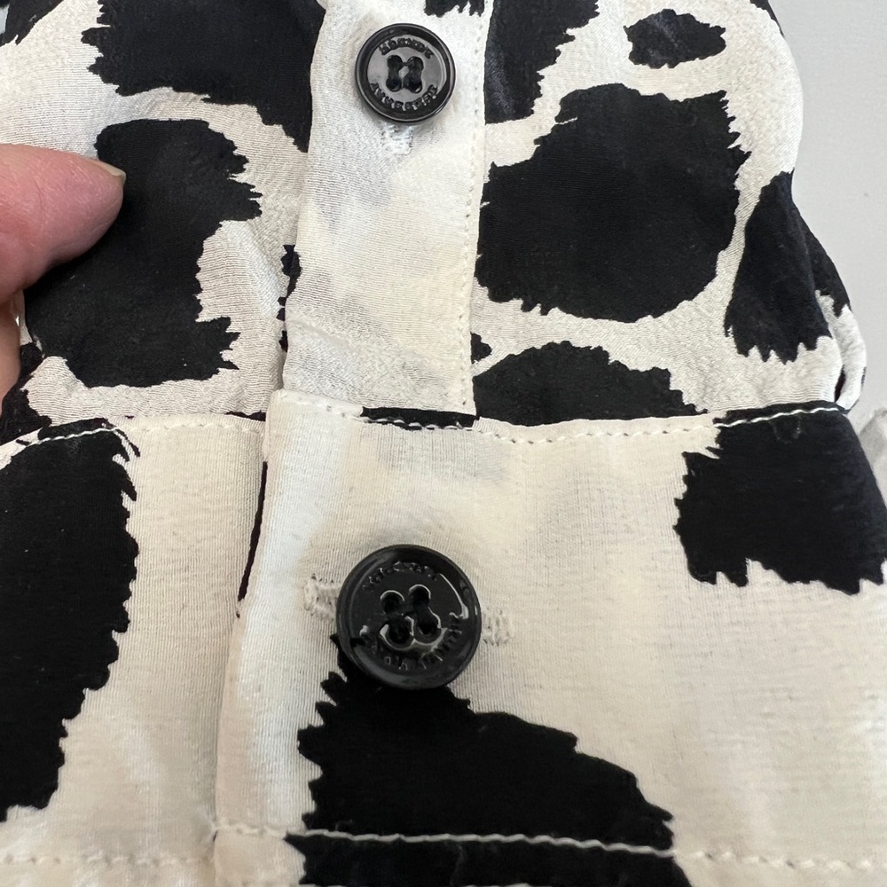 Burberry Black and White Silk Shirt - Picture 5 of 6